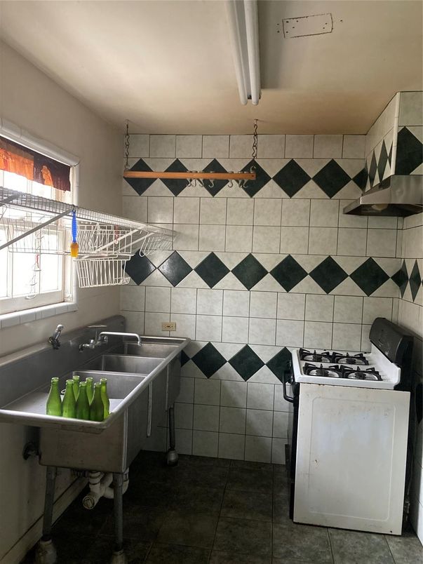 Interior, Kitchen