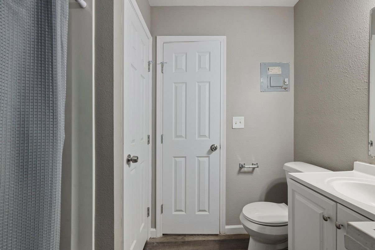 Bathroom, Interior, Wood Texture Flooring
