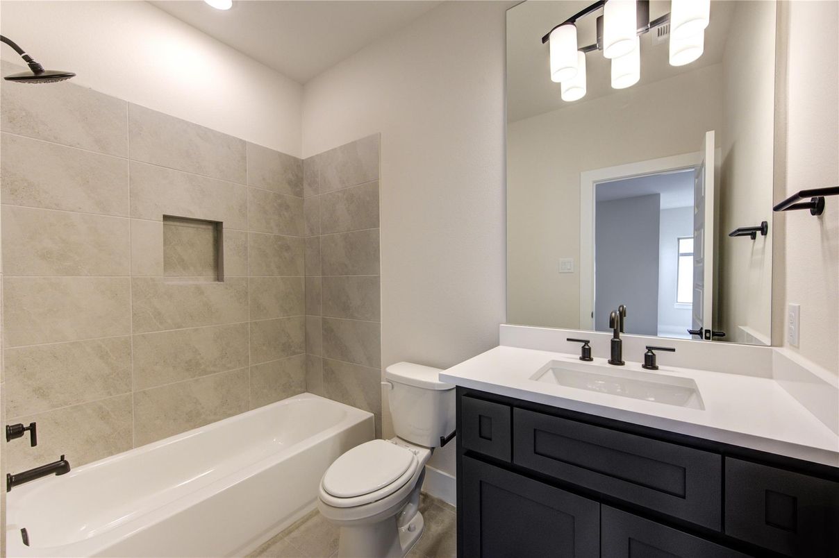 Bathroom, Interior, Recessed Lighting