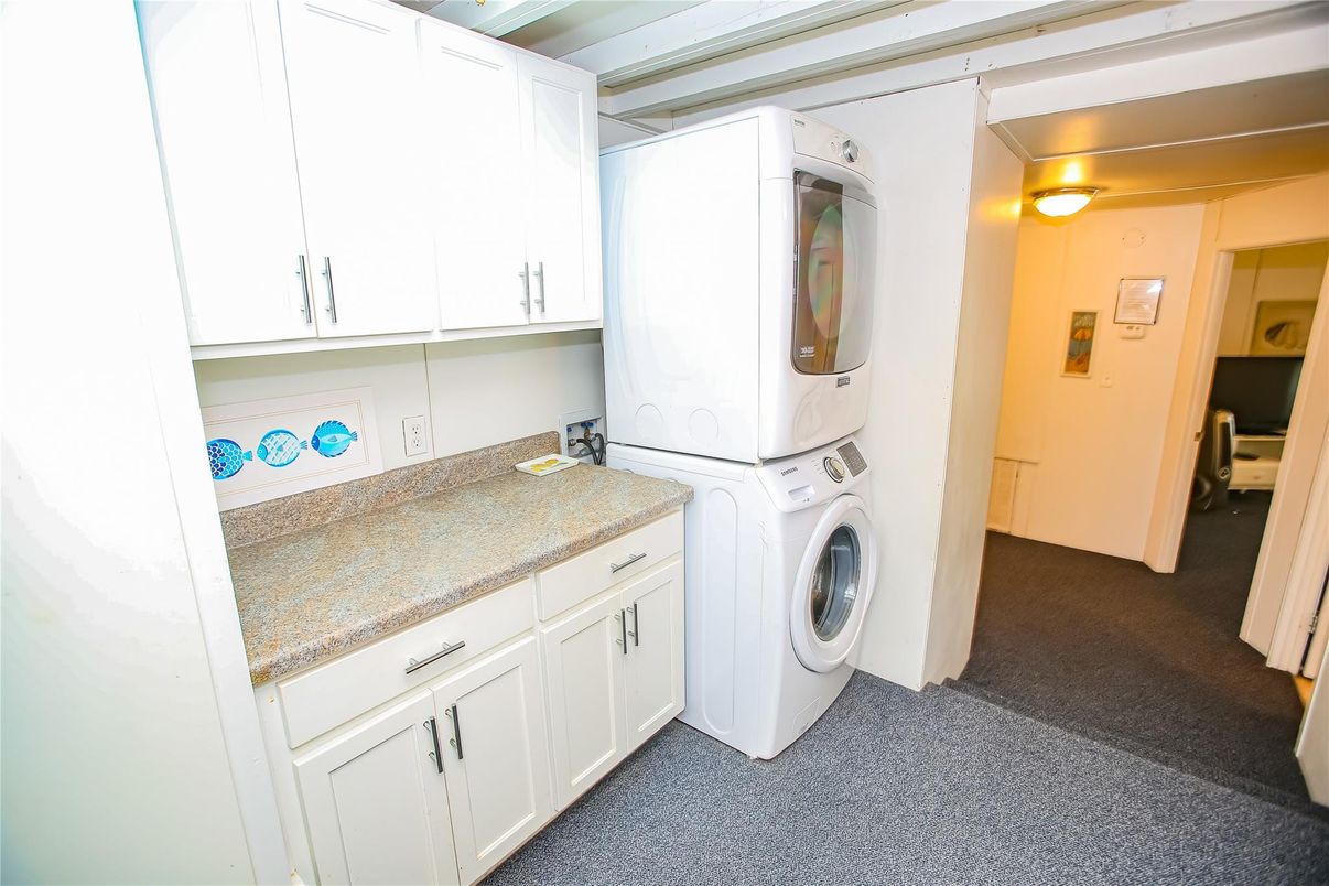 Interior, Utility Closets, Washer