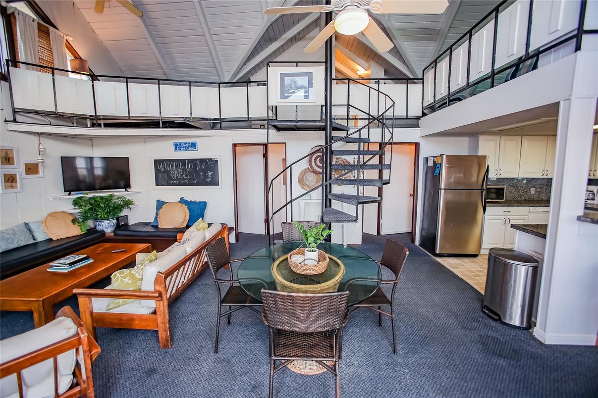 Dining room, Interior, Kitchen, Living room