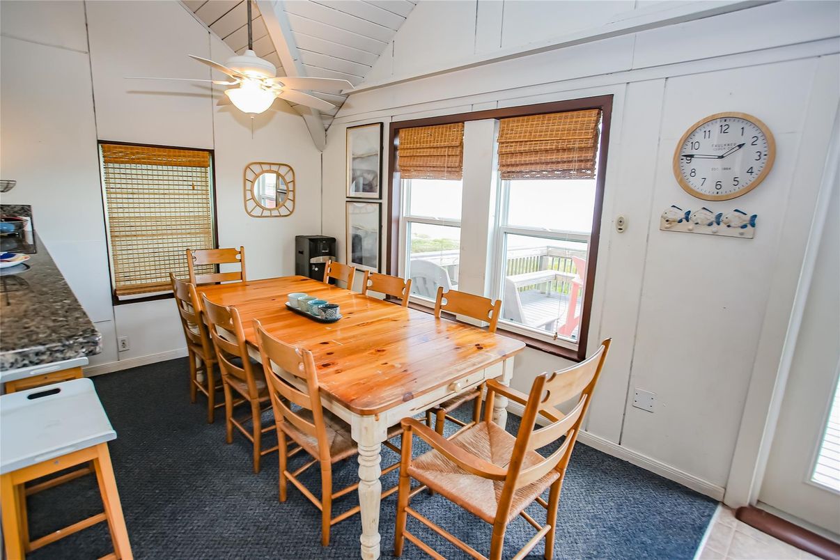 Dining room, Interior