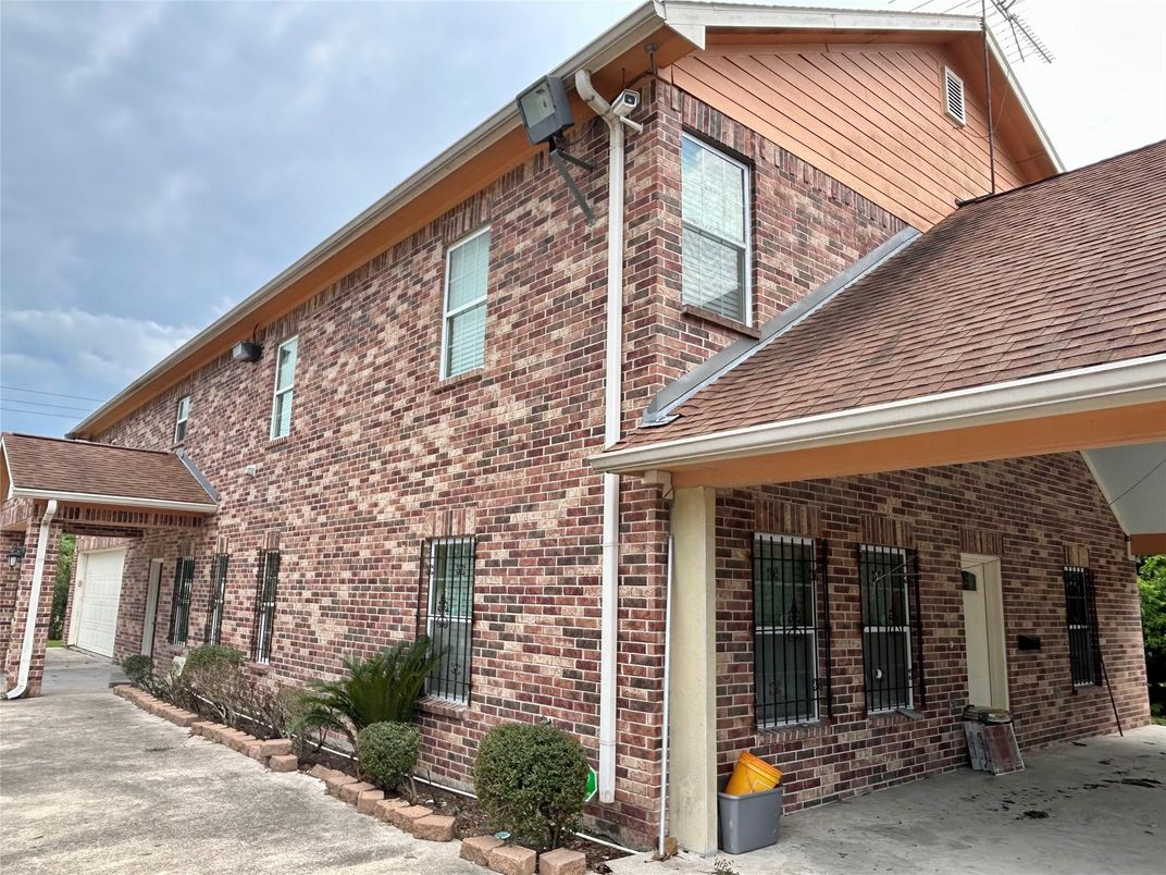Attached, Exterior, Facade, Brick Facade, Brick Traditional