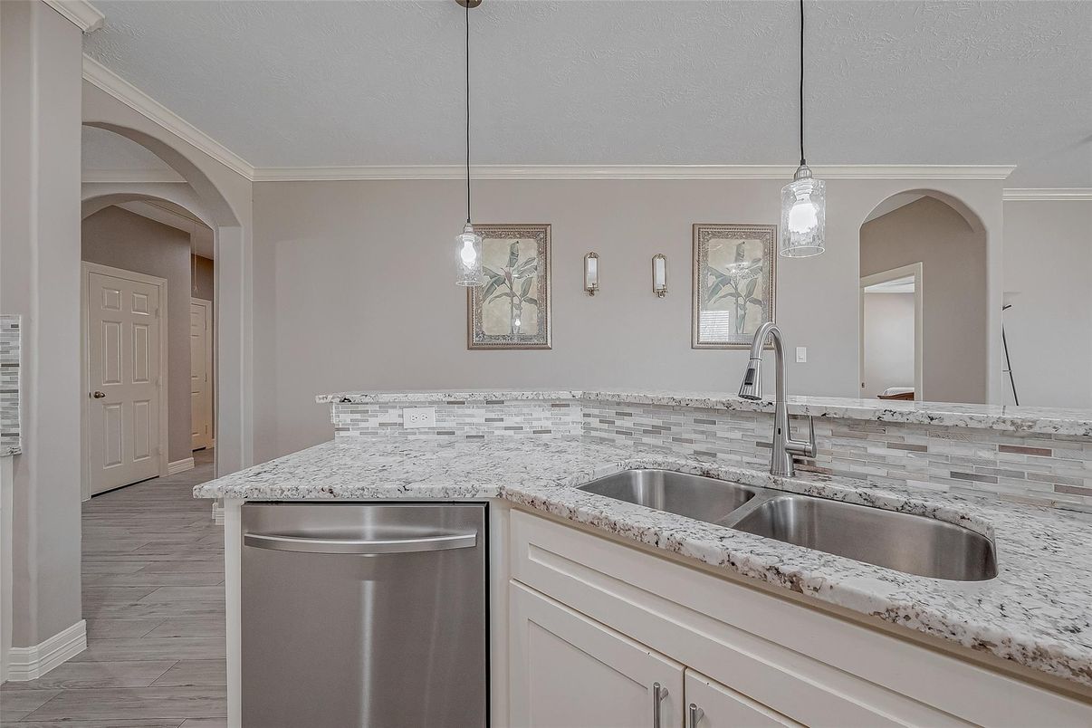 Interior, Kitchen, Pendant Lights