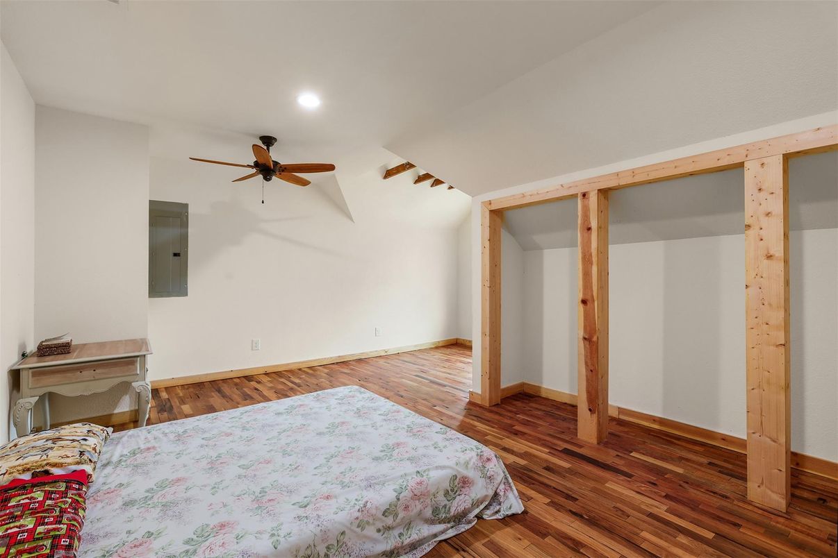 Bedroom, Interior, Recessed Lighting, Wood Texture Flooring