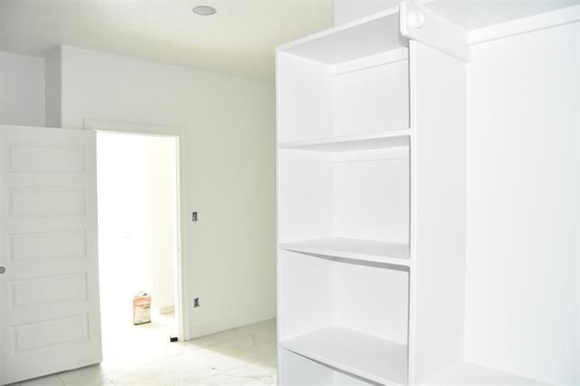 Interior, Marble, Recessed Lighting