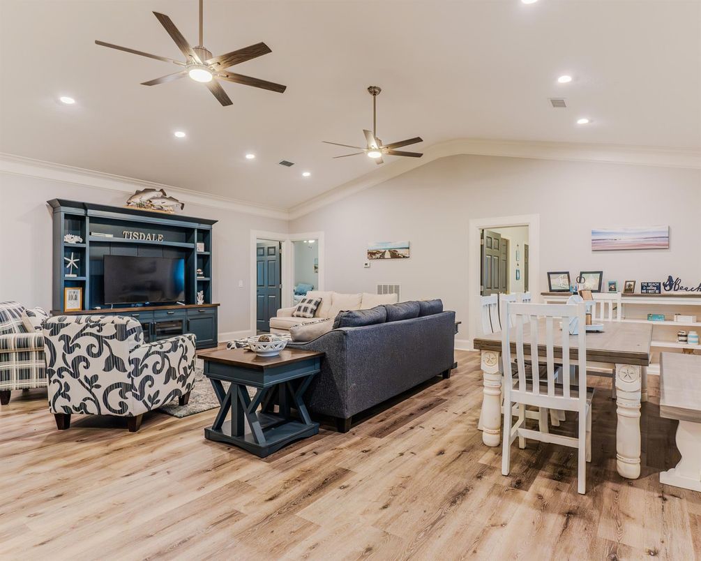Dining room, Interior, Living room, Recessed Lighting, Wood Texture Flooring