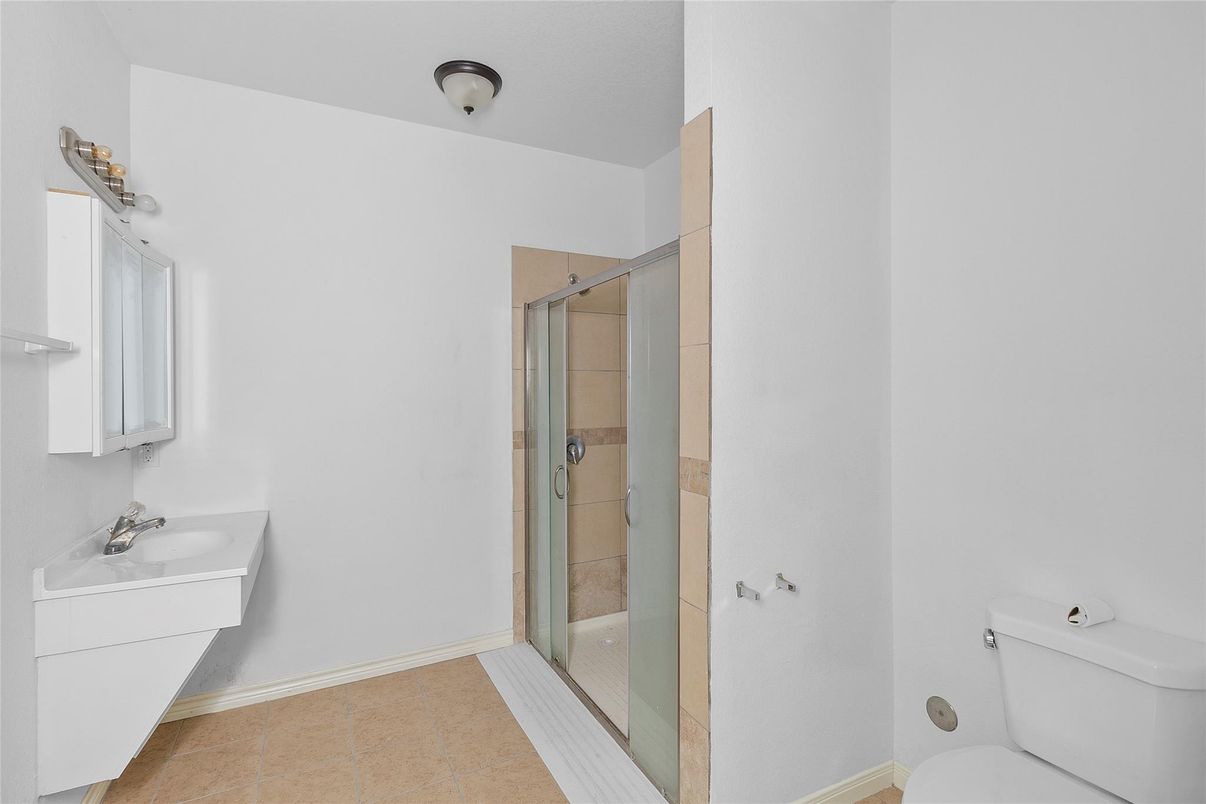Bathroom, Glass Shower, Interior