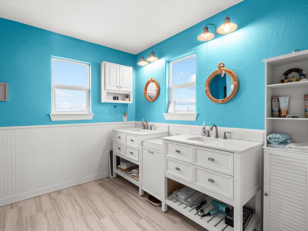 Bathroom, Dual Sink Vanities, Interior, Wood Texture Flooring