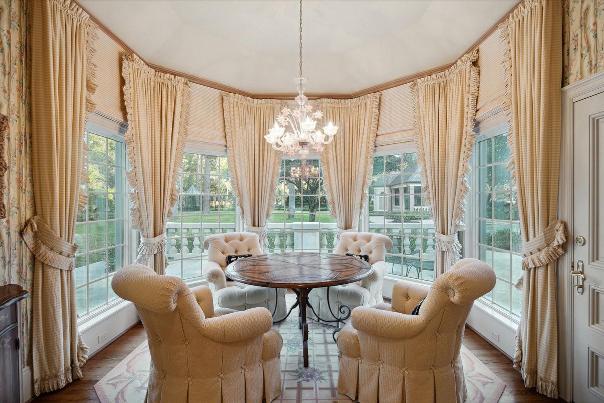 Chandelier, Interior, Living room, Sun Room, Wood Texture Flooring