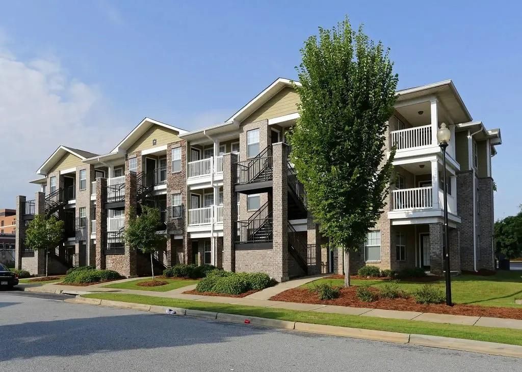 Exterior, Facade, Condo Building