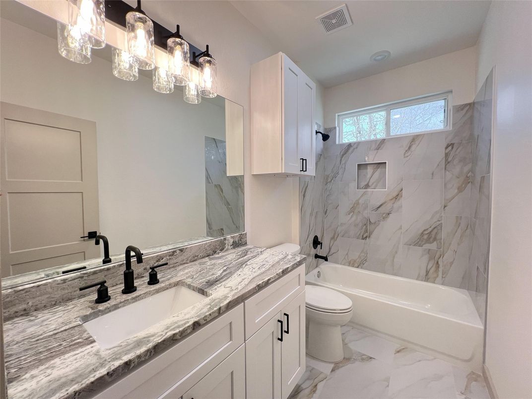 Bathroom, Interior, Marble, Marble Walls