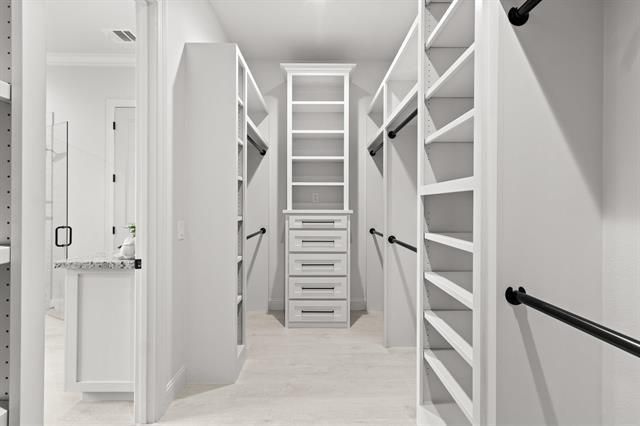 Interior, Walk-in Closets, Wood Texture Flooring
