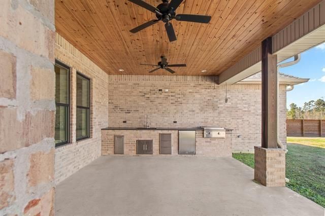 Exterior, Stone Walls, Wooden Ceilings