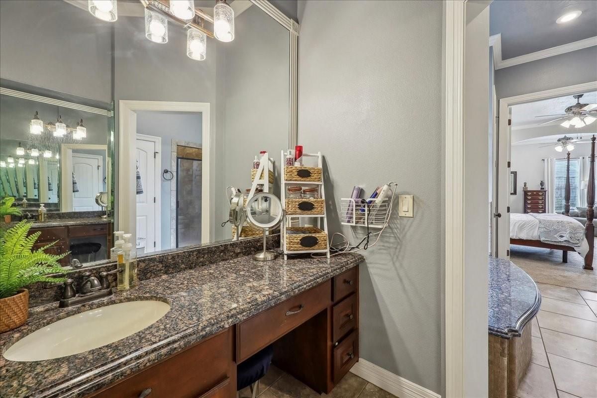 Bathroom, Bedroom, Dual Sink Vanities, Interior, Recessed Lighting