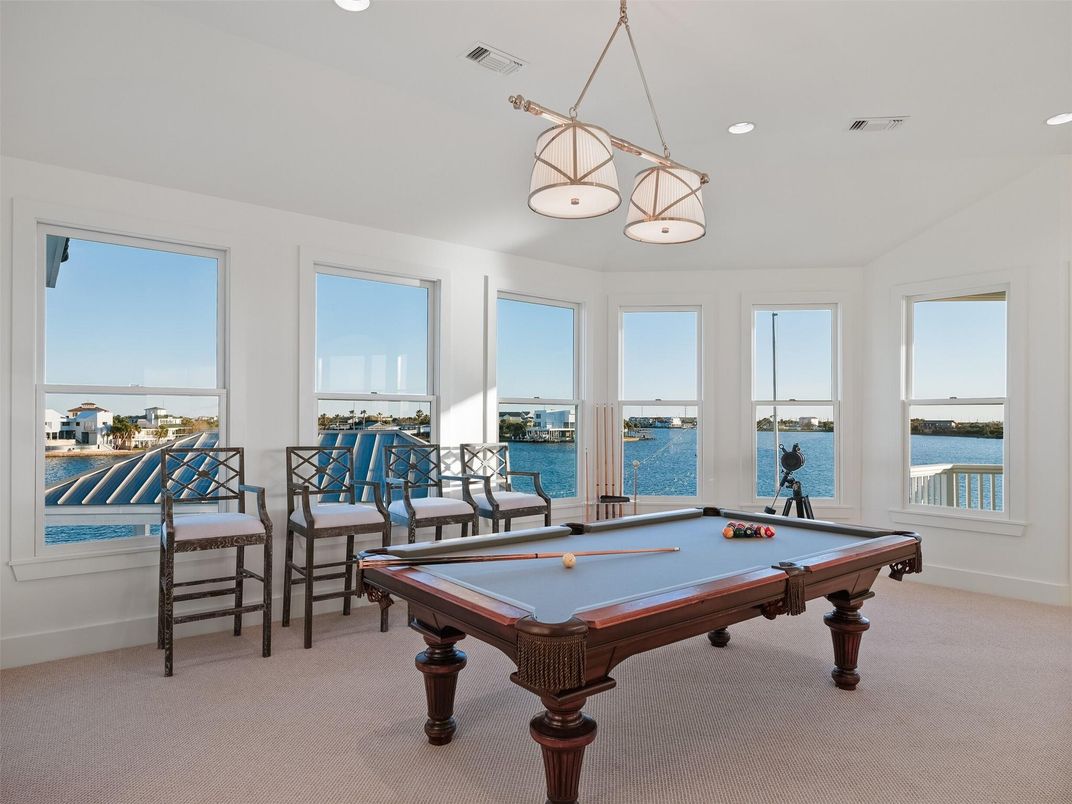 Billiard Table, Game Room, Interior, Pendant Lights, Recessed Lighting, Water