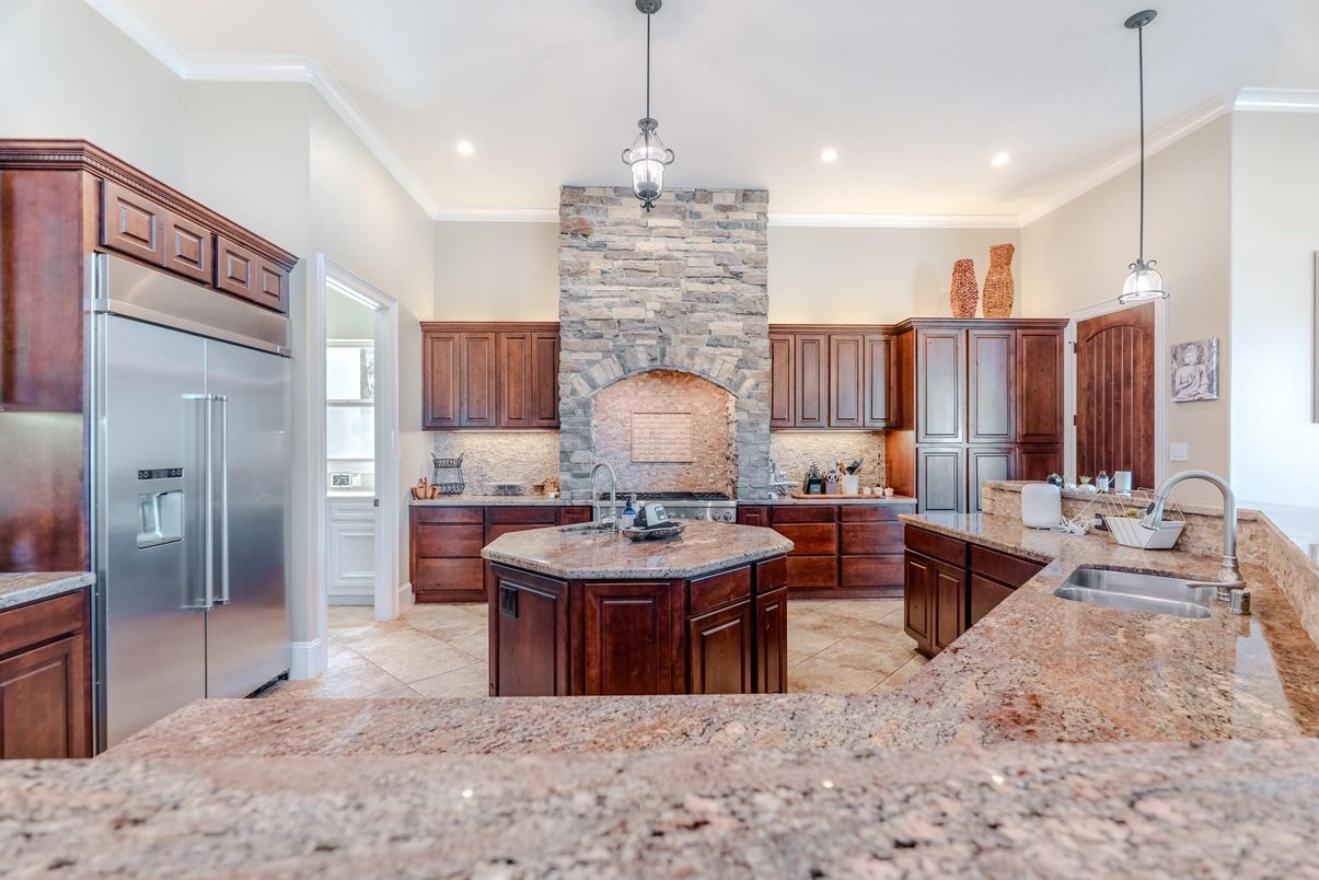 Interior, Kitchen, Pendant Lights, Recessed Lighting