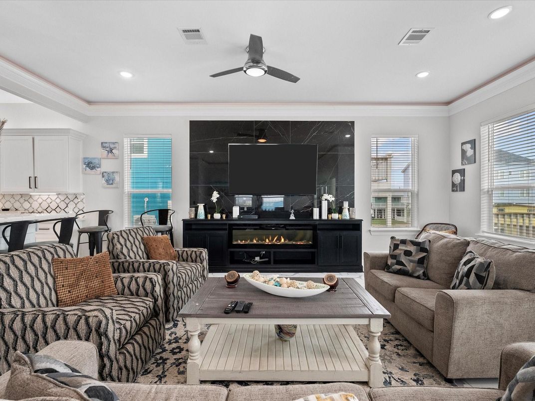 Interior, Living room, Recessed Lighting