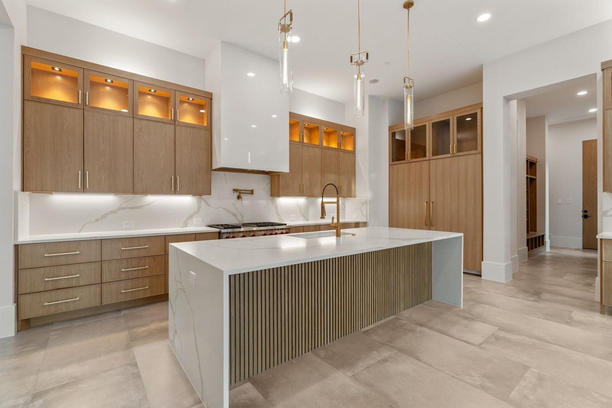 Interior, Kitchen, Pendant Lights, Recessed Lighting