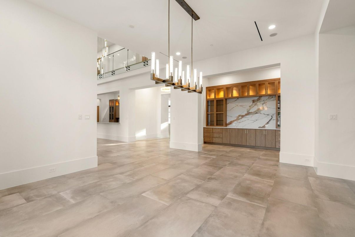 Empty room, Interior, Pendant Lights, Recessed Lighting