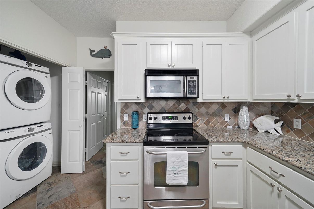 Interior, Kitchen, Washer