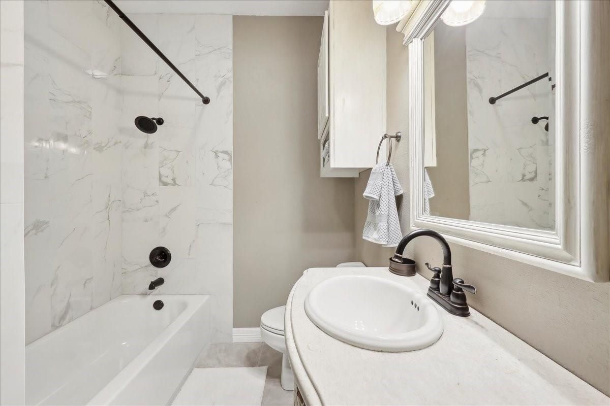 Bathroom, Interior, Marble Walls