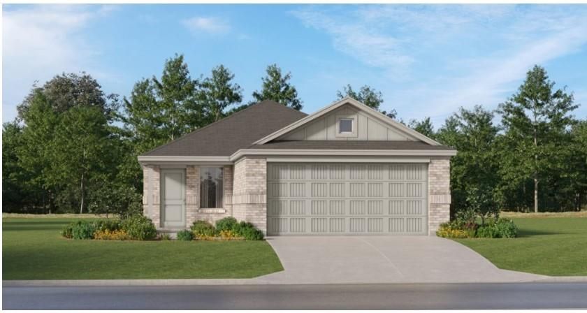 Attached, Exterior, Facade, Brick Traditional