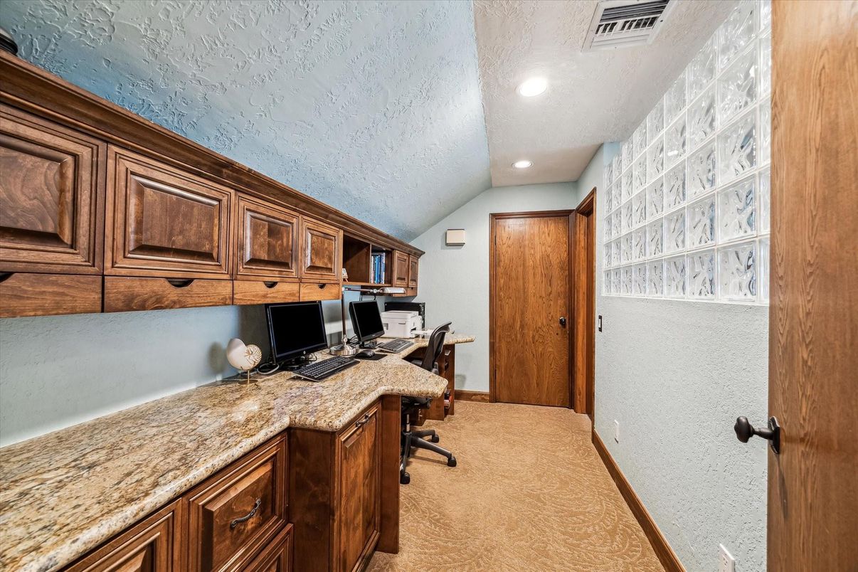 Home Office, Interior, Recessed Lighting