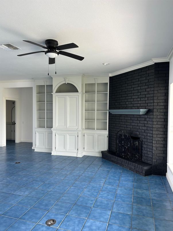 Empty room, Fireplace, Interior, Recessed Lighting