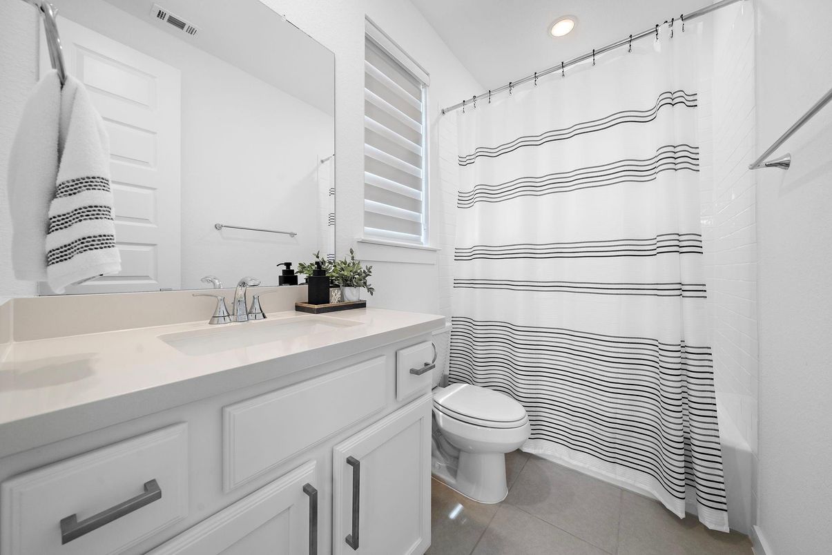 Bathroom, Interior, Recessed Lighting
