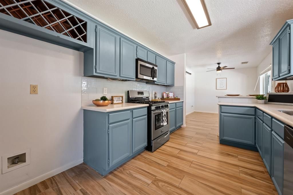 Interior, Kitchen, Wood Texture Flooring
