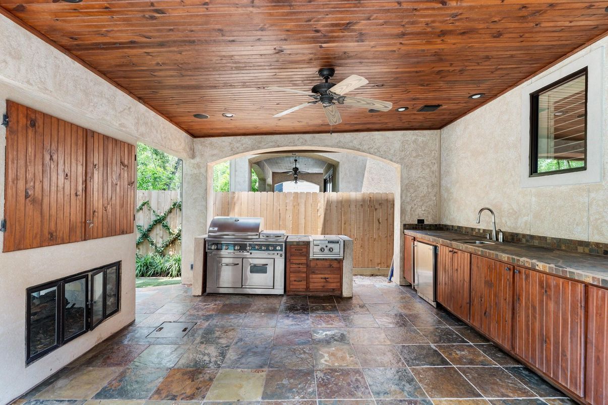Interior, Recessed Lighting, Wooden Ceilings