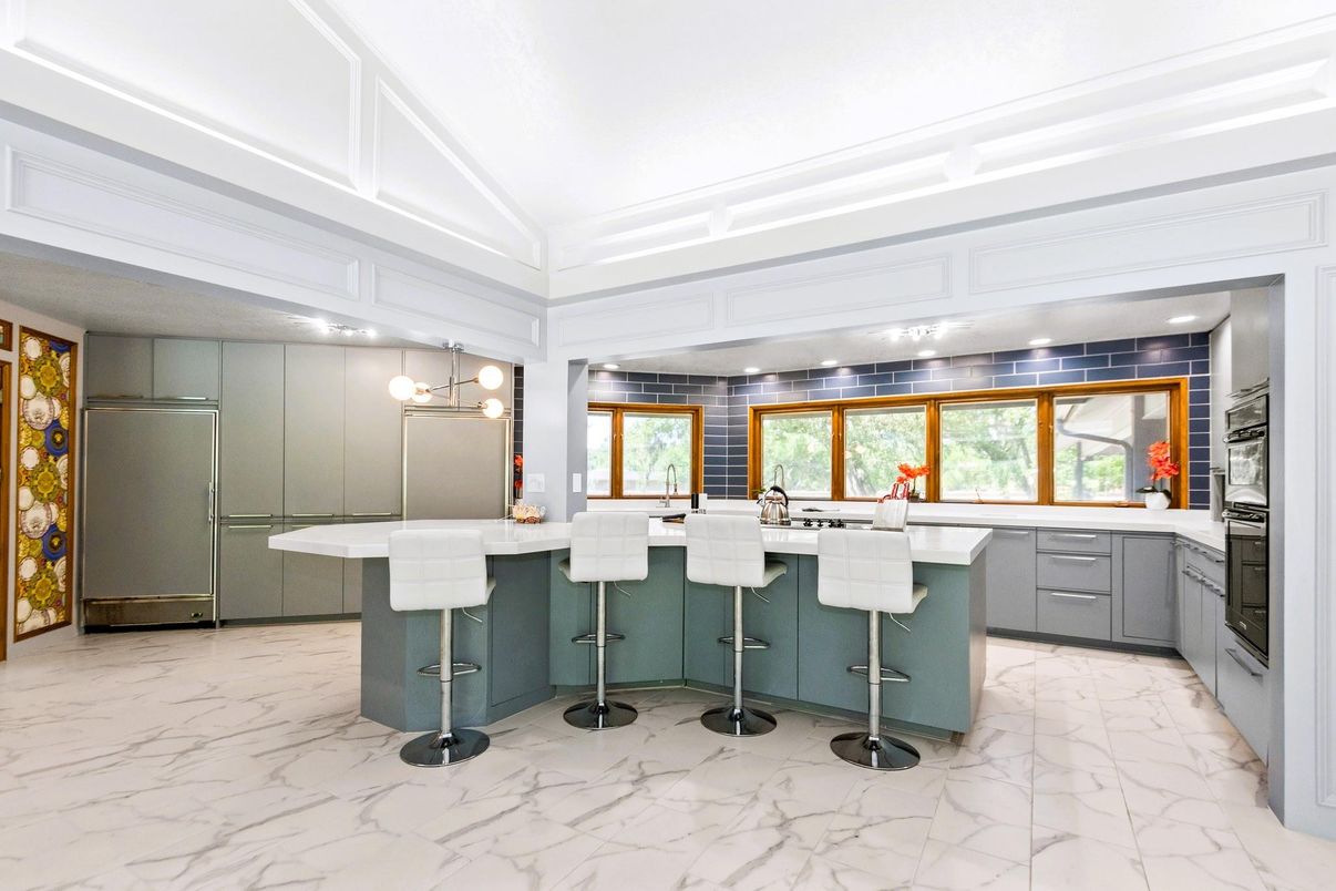 Interior, Marble, Recessed Lighting