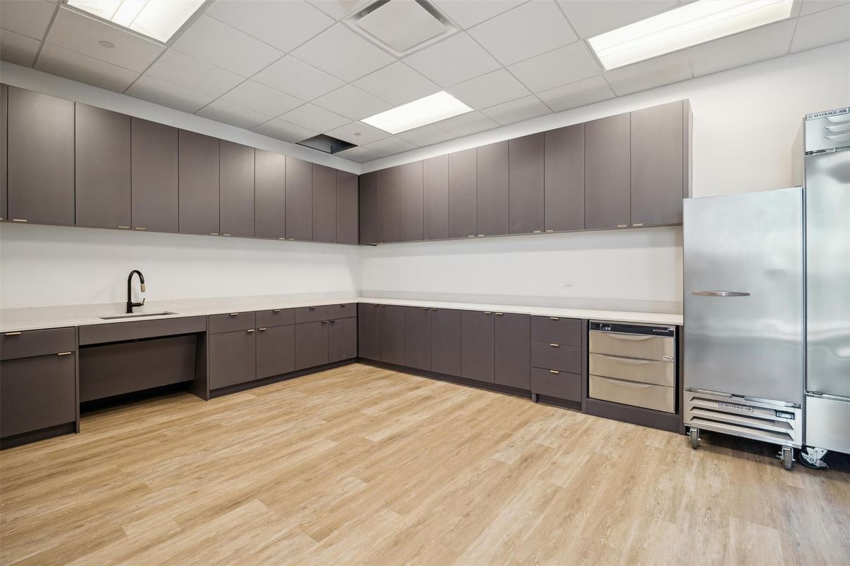 Interior, Kitchen, Recessed Lighting, Wood Texture Flooring