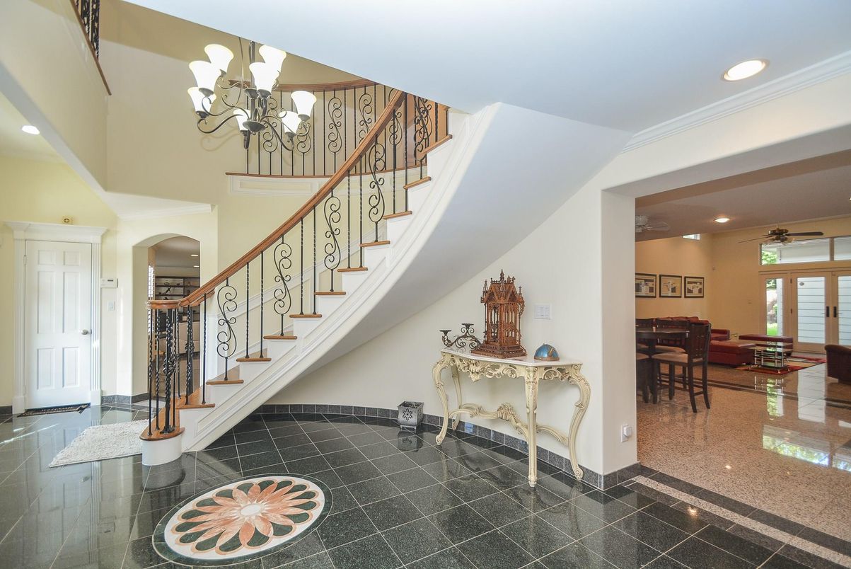 Chandelier, Dining room, Interior, Recessed Lighting