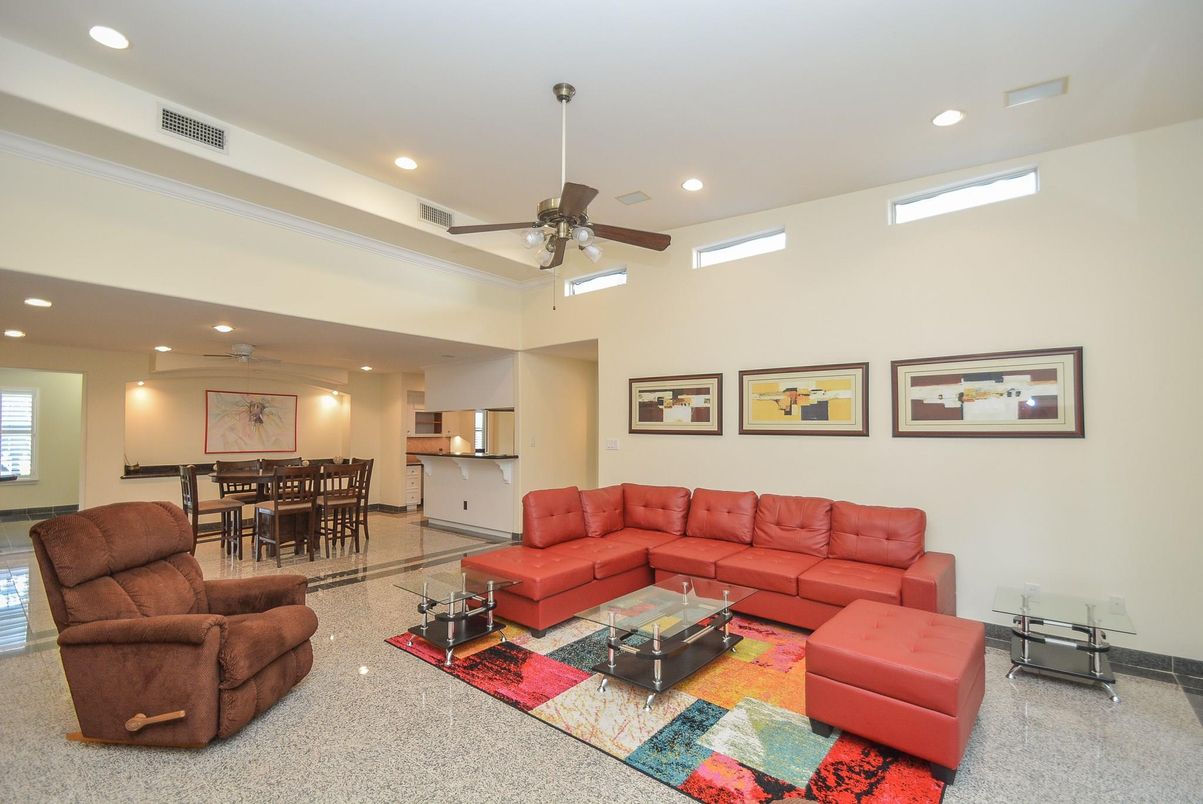 Dining room, Interior, Living room, Recessed Lighting