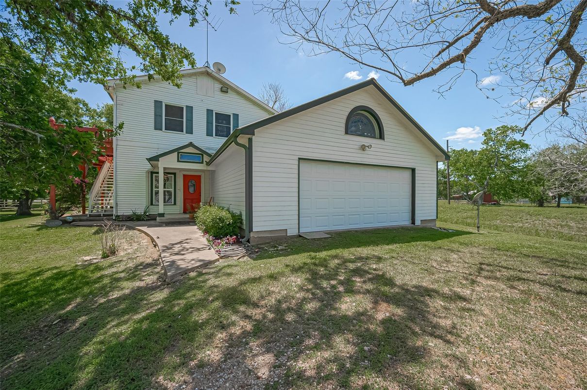 Attached, Backyard, Exterior, Facade, Farmhouse