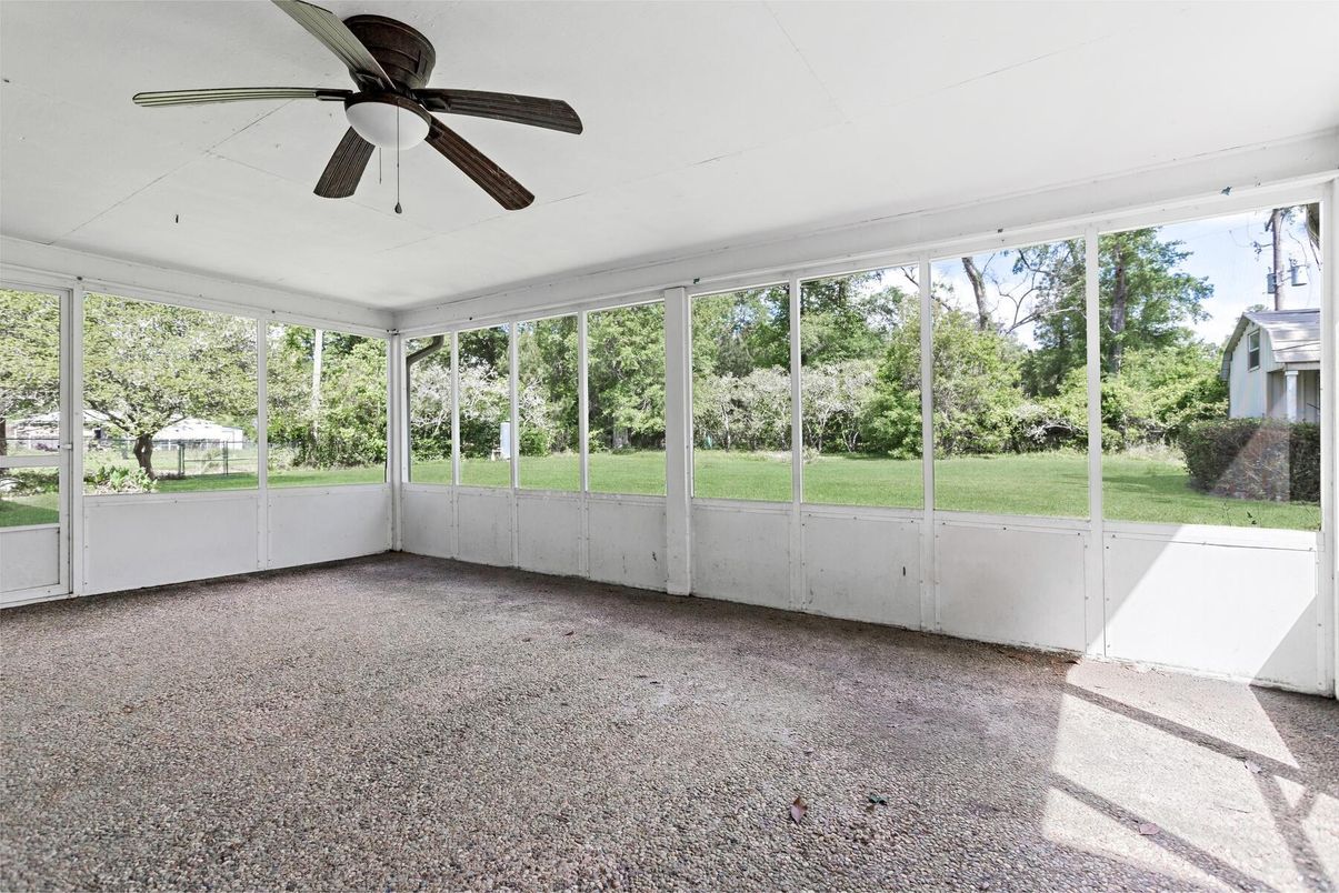 Empty room, Interior, Sun Room