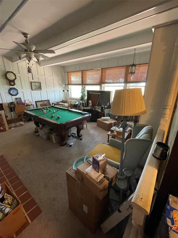 Billiard Table, Game Room, Interior