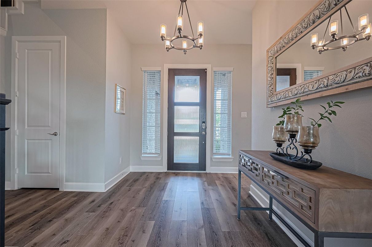 Chandelier, Interior, Wood Texture Flooring