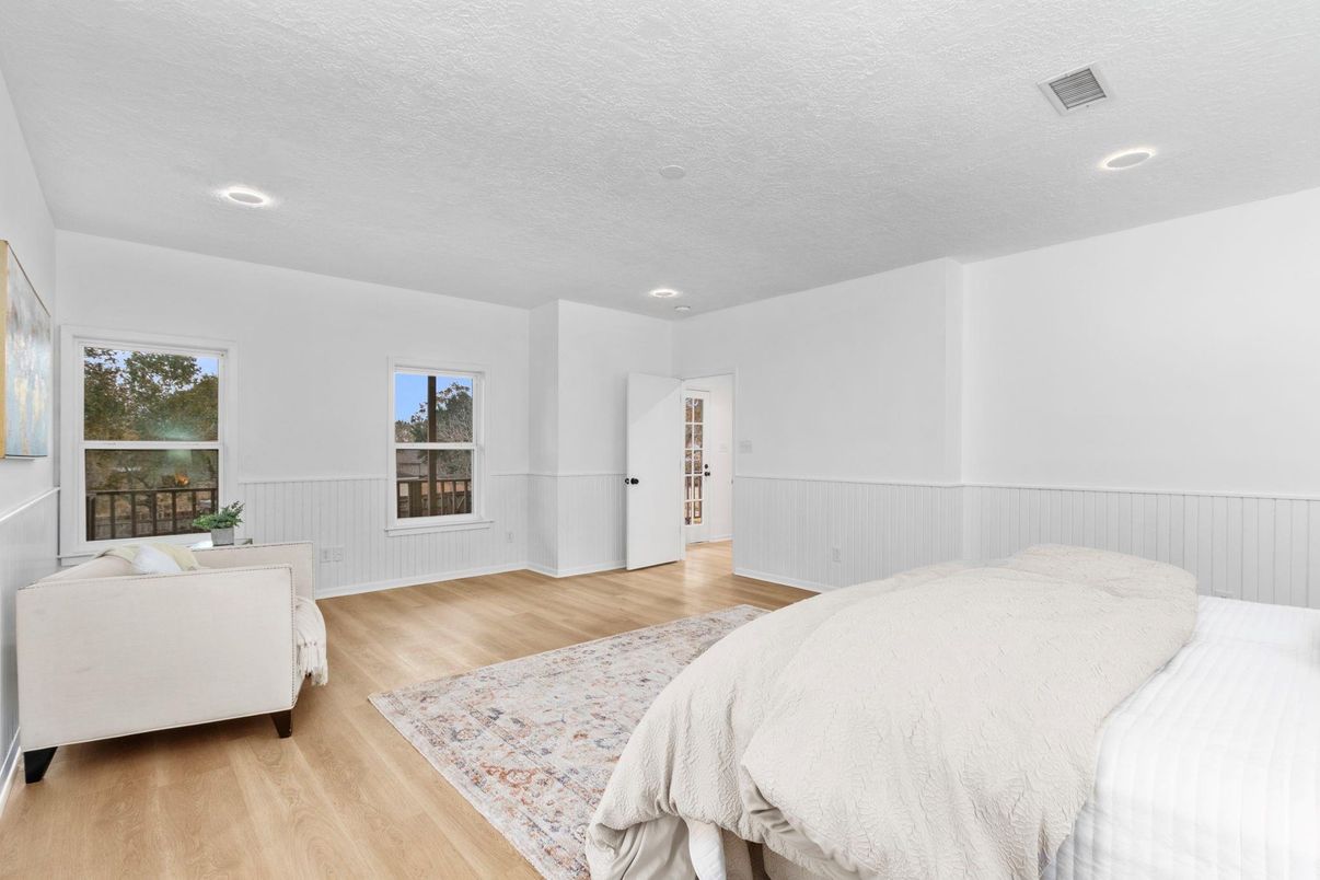 Bedroom, Interior, Recessed Lighting, Wood Texture Flooring