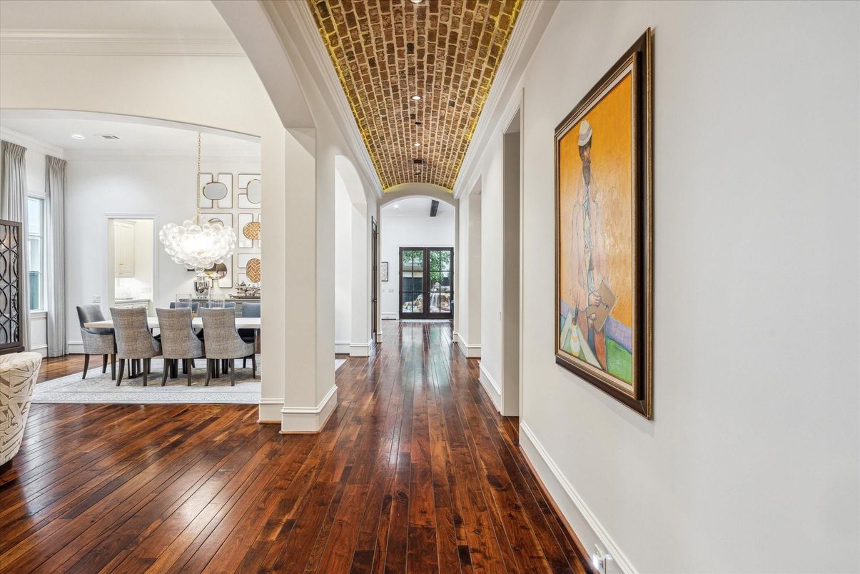Dining room, Interior, Pendant Lights, Recessed Lighting, Wood Texture Flooring