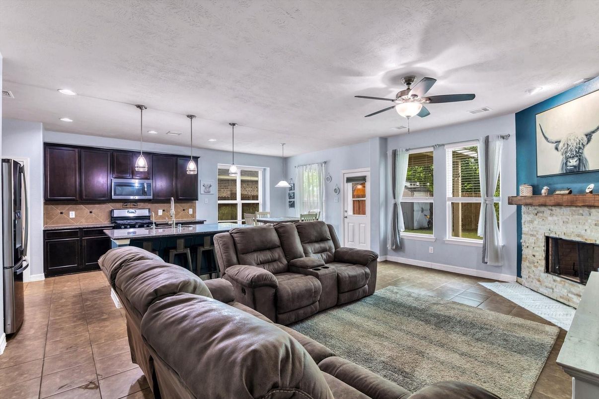 Fireplace, Interior, Kitchen, Living room, Pendant Lights, Recessed Lighting