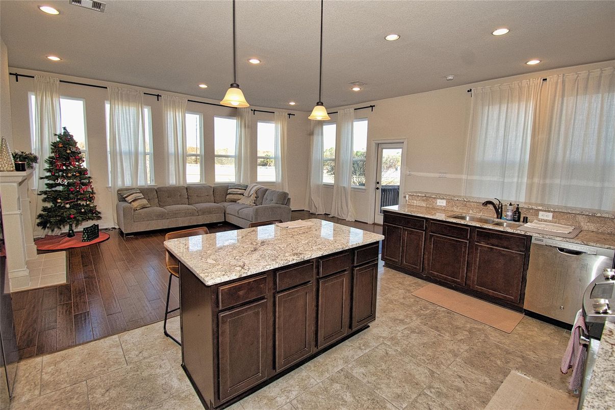 Interior, Kitchen, Living room, Pendant Lights, Recessed Lighting, Stainless Steel Appliances, Wood Texture Flooring