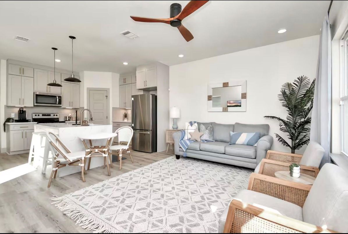 Dining room, Interior, Kitchen, Living room, Pendant Lights, Recessed Lighting, Stainless Steel Appliances, Wood Texture Flooring