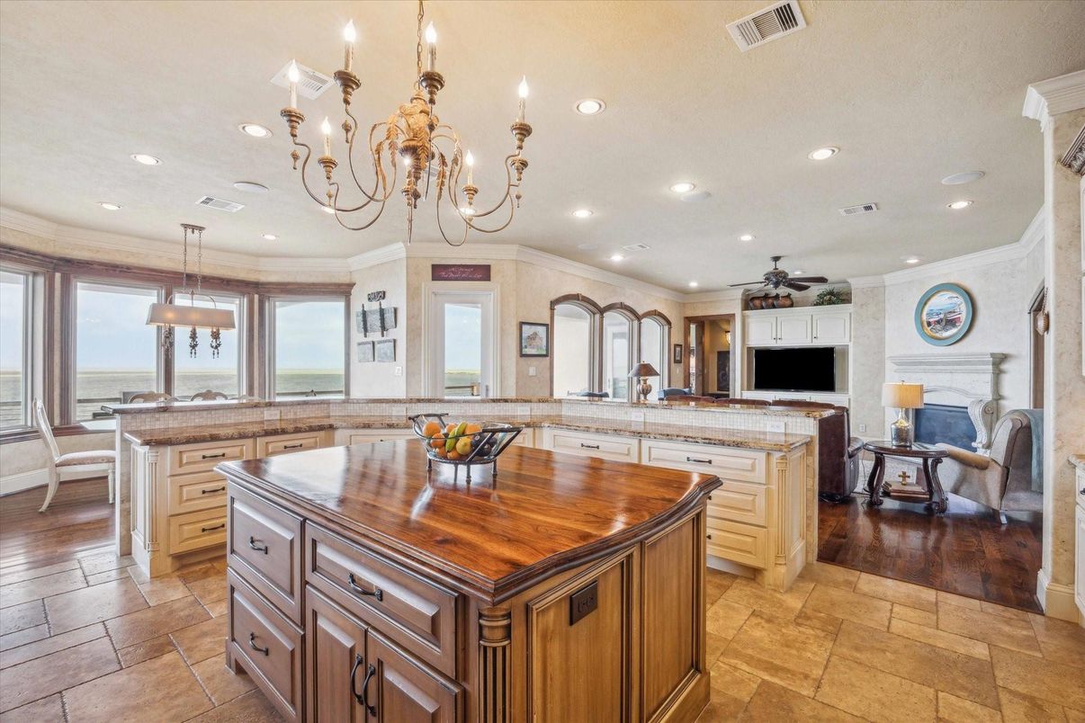 Chandelier, Interior, Kitchen, Recessed Lighting, Wood Texture Flooring