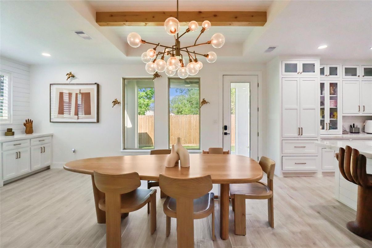 Dining room, Interior, Pendant Lights, Recessed Lighting, Wooden Beams, Wood Texture Flooring