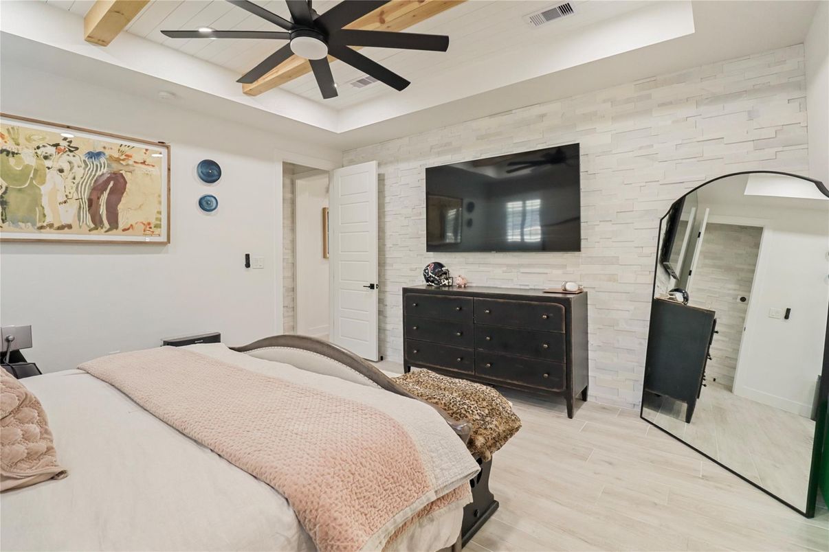 Bedroom, Interior, Recessed Lighting, Stone Walls, Wooden Beams, Wood Texture Flooring