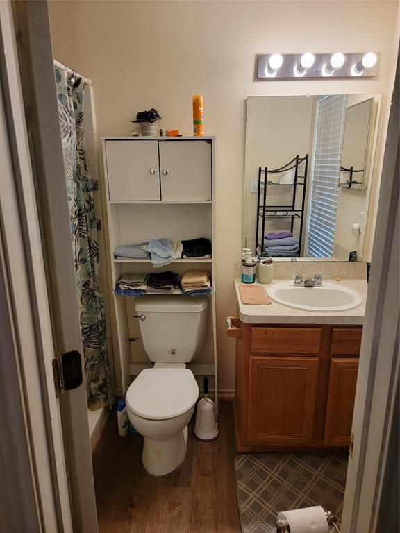 Bathroom, Interior, Tile Countertops, Wood Texture Flooring