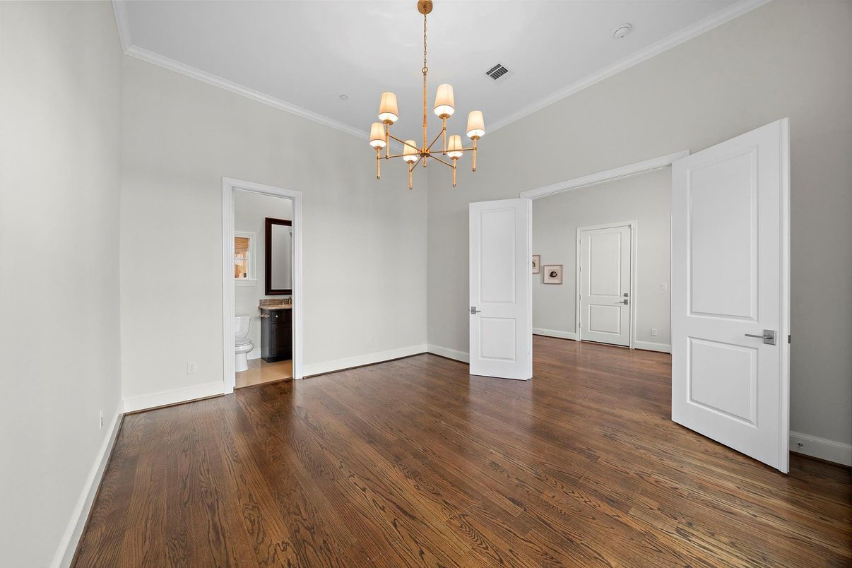 Chandelier, Empty room, Interior, Wood Texture Flooring